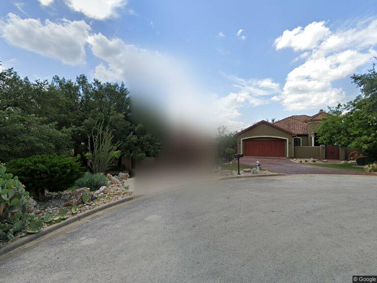 2905 Pamella Ct