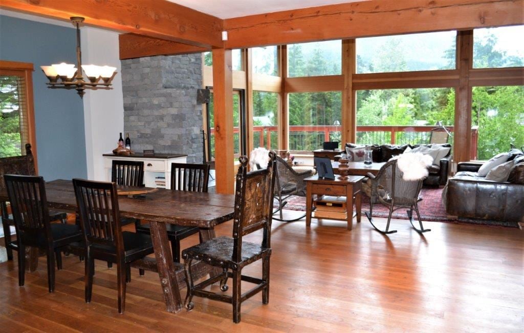 2634 Callaghan Dr