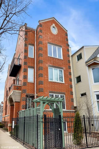 3300 N Lakewood Avenue Unit 1