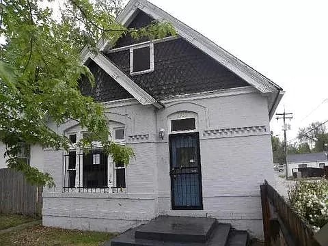 2930  Bruce Randolph Avenue