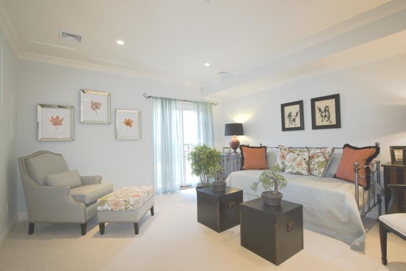 111 Prospect Street Unit: 2E