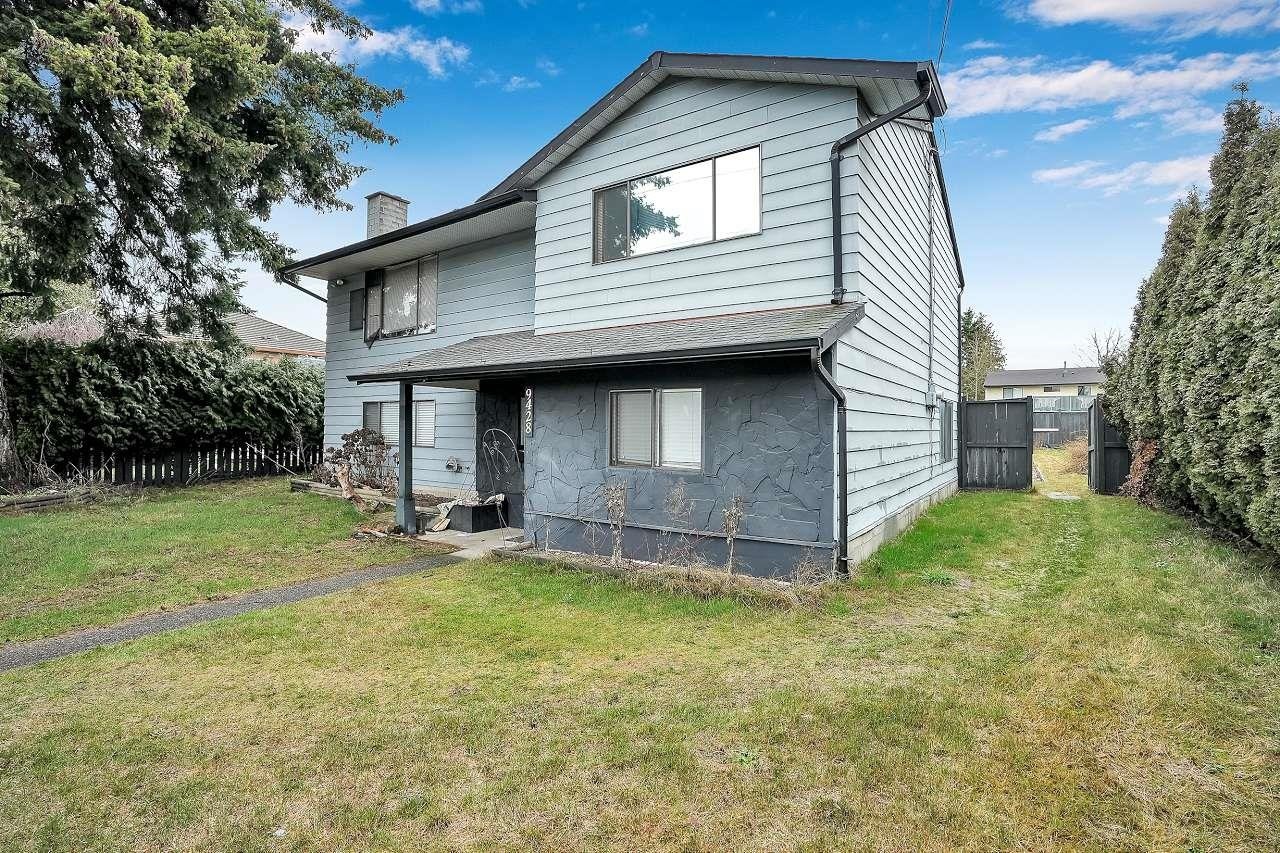 9428 132 St