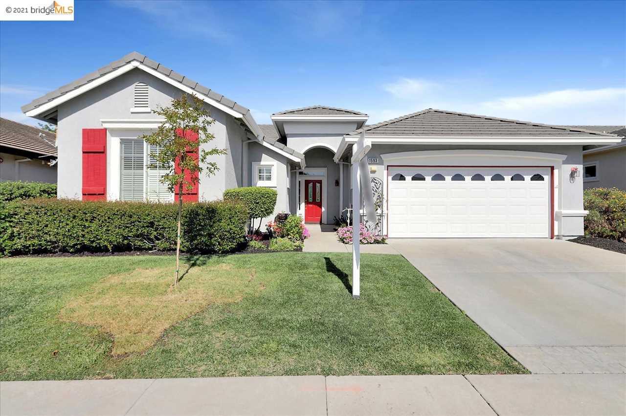 1593 Regent Dr