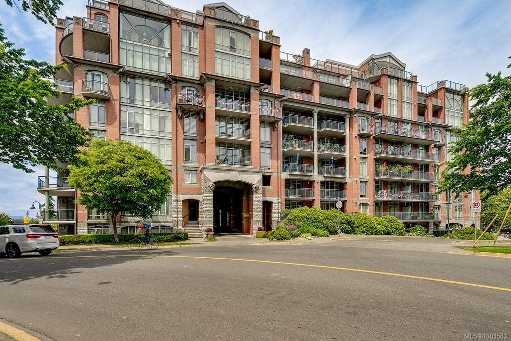 330-21 Dallas Rd