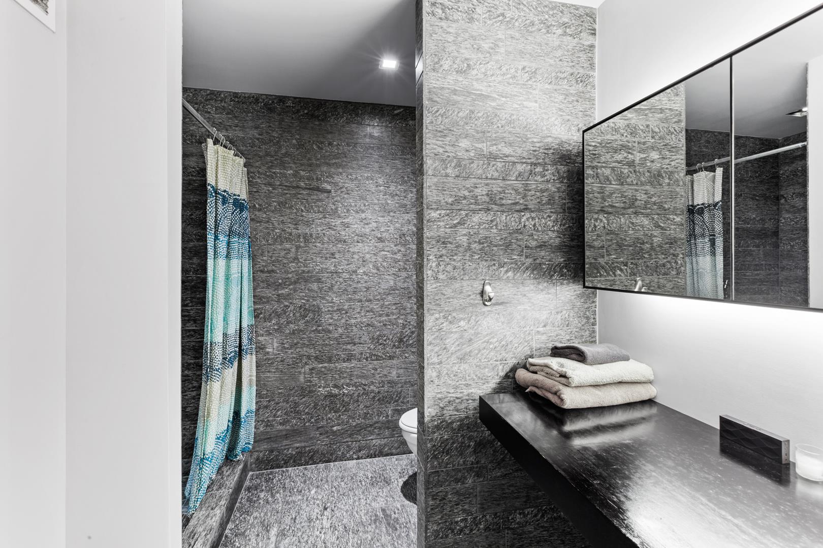 20 Pine Street, Apt 2503