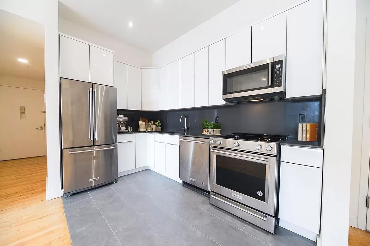 135 William Street, Apt 3-C