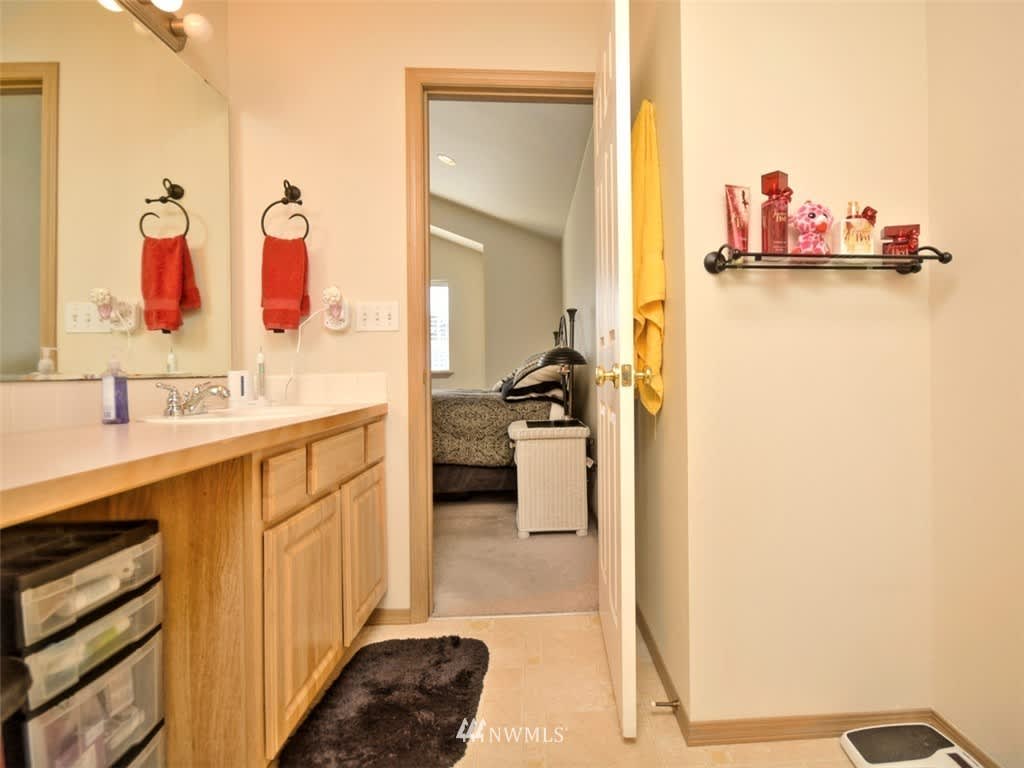 119 91st Ave SE #13A