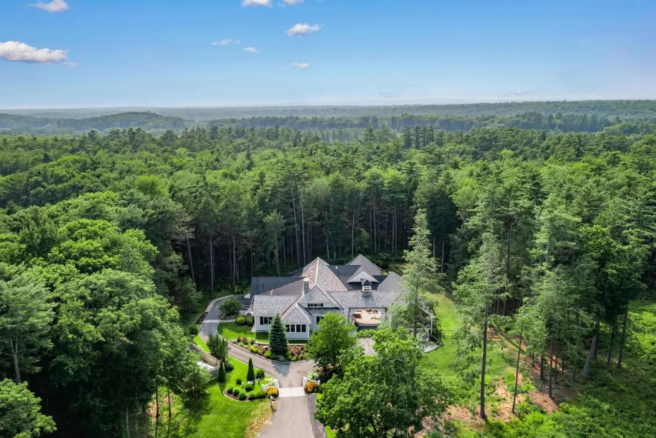 New Listing! 60 Maeves Way, Cumberland, ME 04110 – $3,395,000