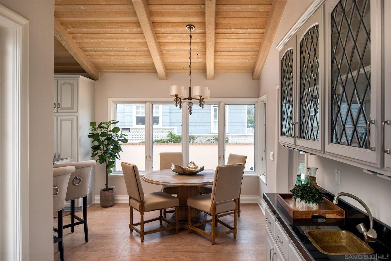 6331 Camino De La Costa