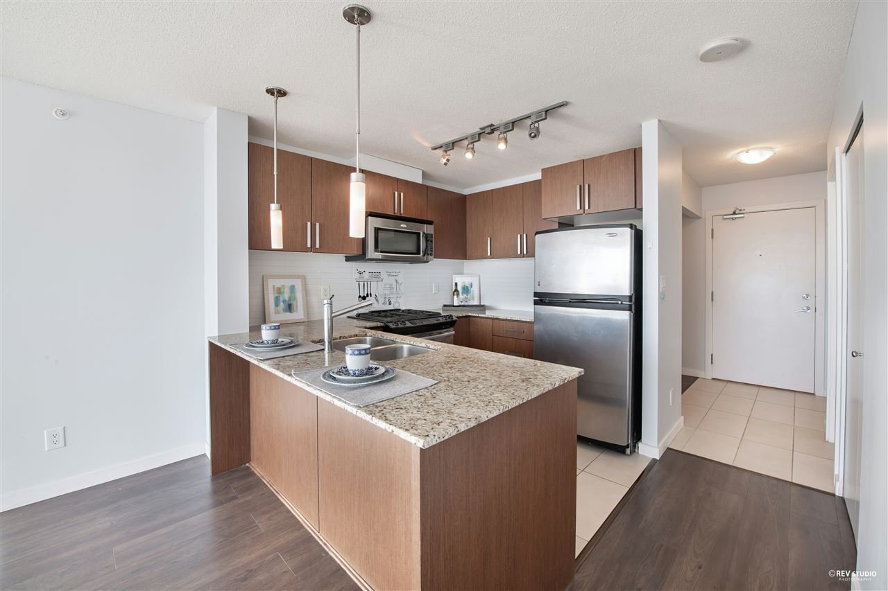 1203-9888 Cameron St
