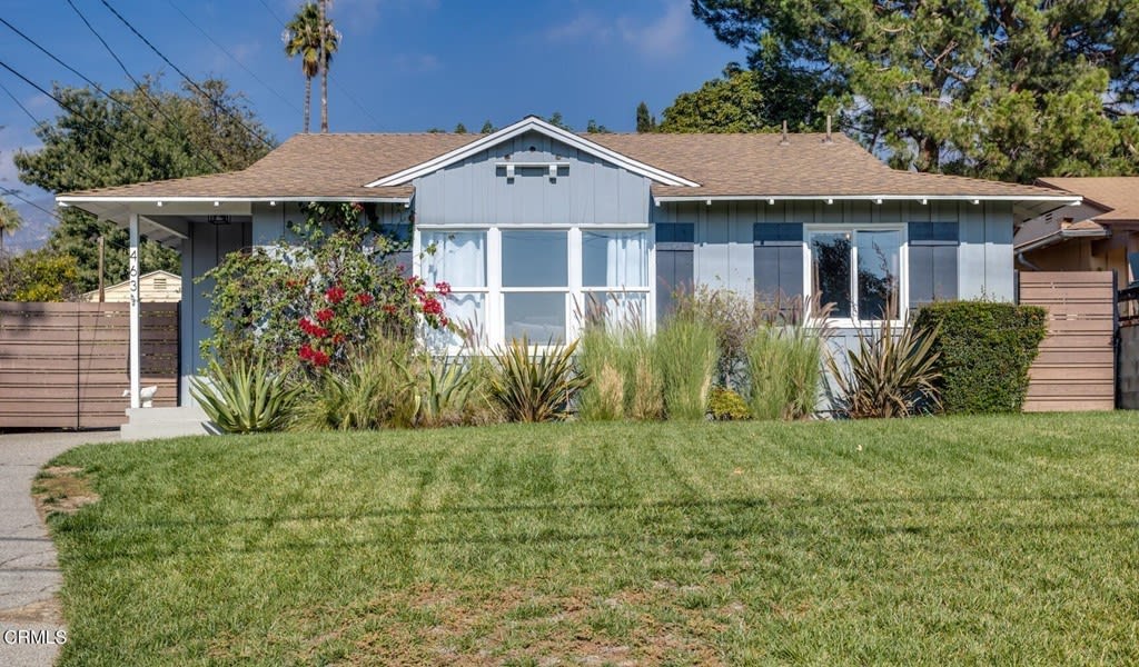 Sold - 463 W Altadena Dr., Altadena