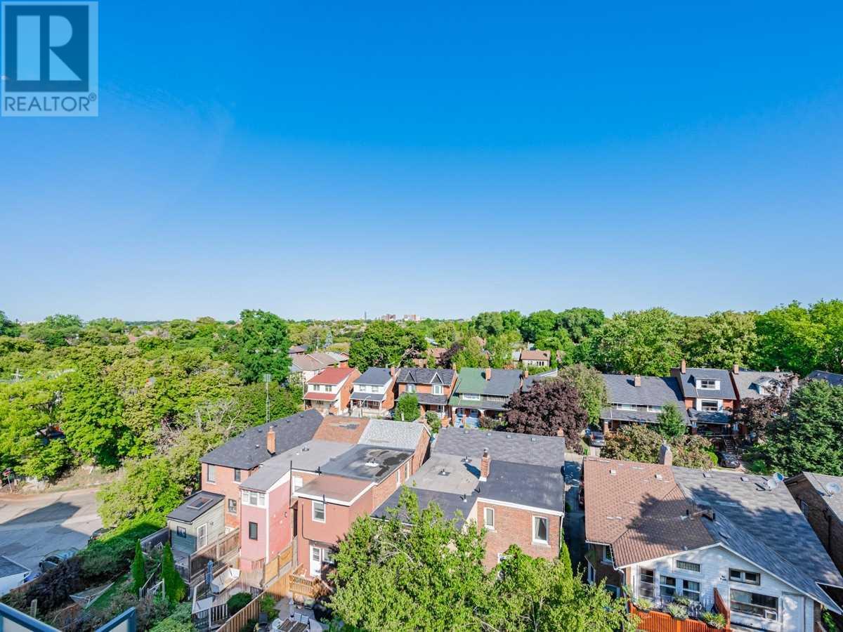 840 St. Clair Ave W, #801