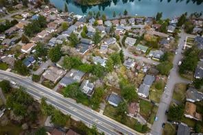 1212 Craigflower Rd