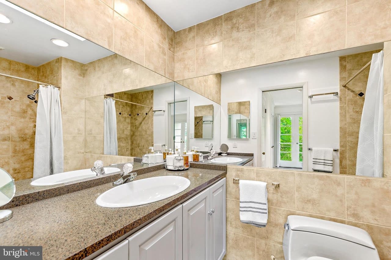 2128 Cathedral Ave NW - Buyer Represented