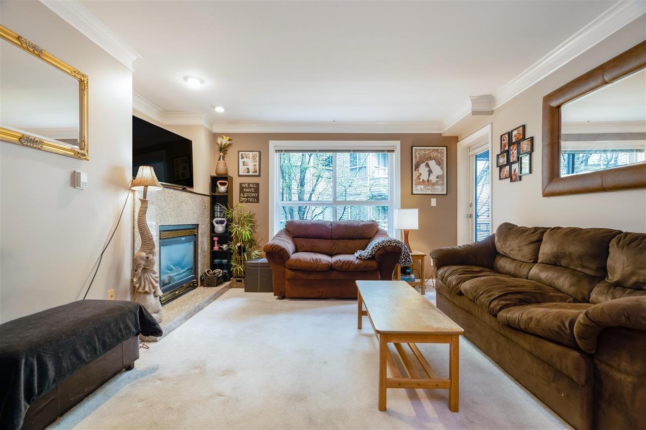 205-8115 121a St