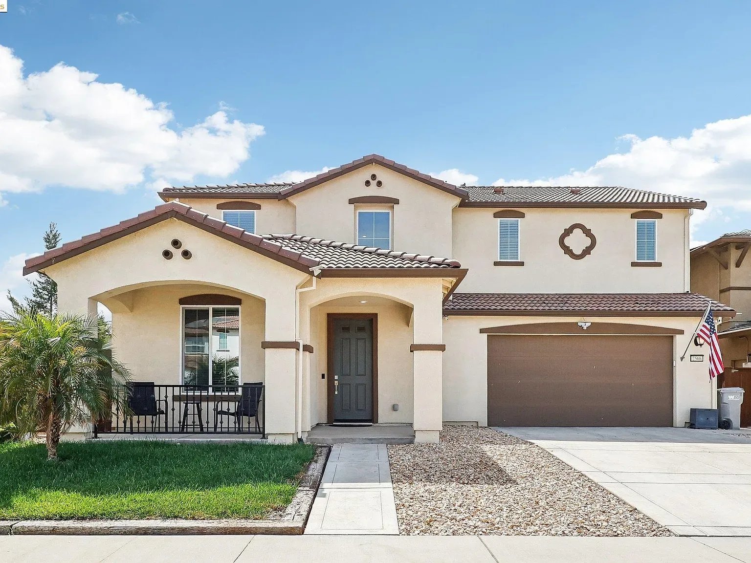 2256 Chamberlain Court