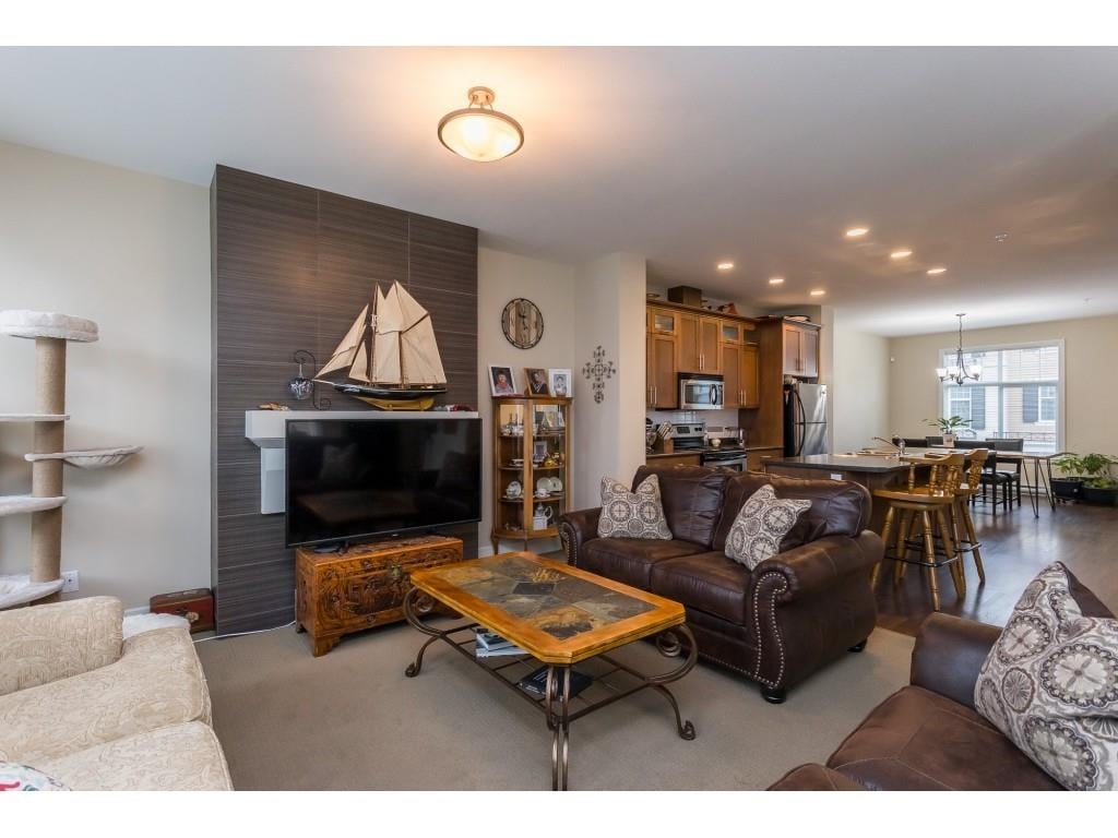 10-45390 Vedder Mountain Rd