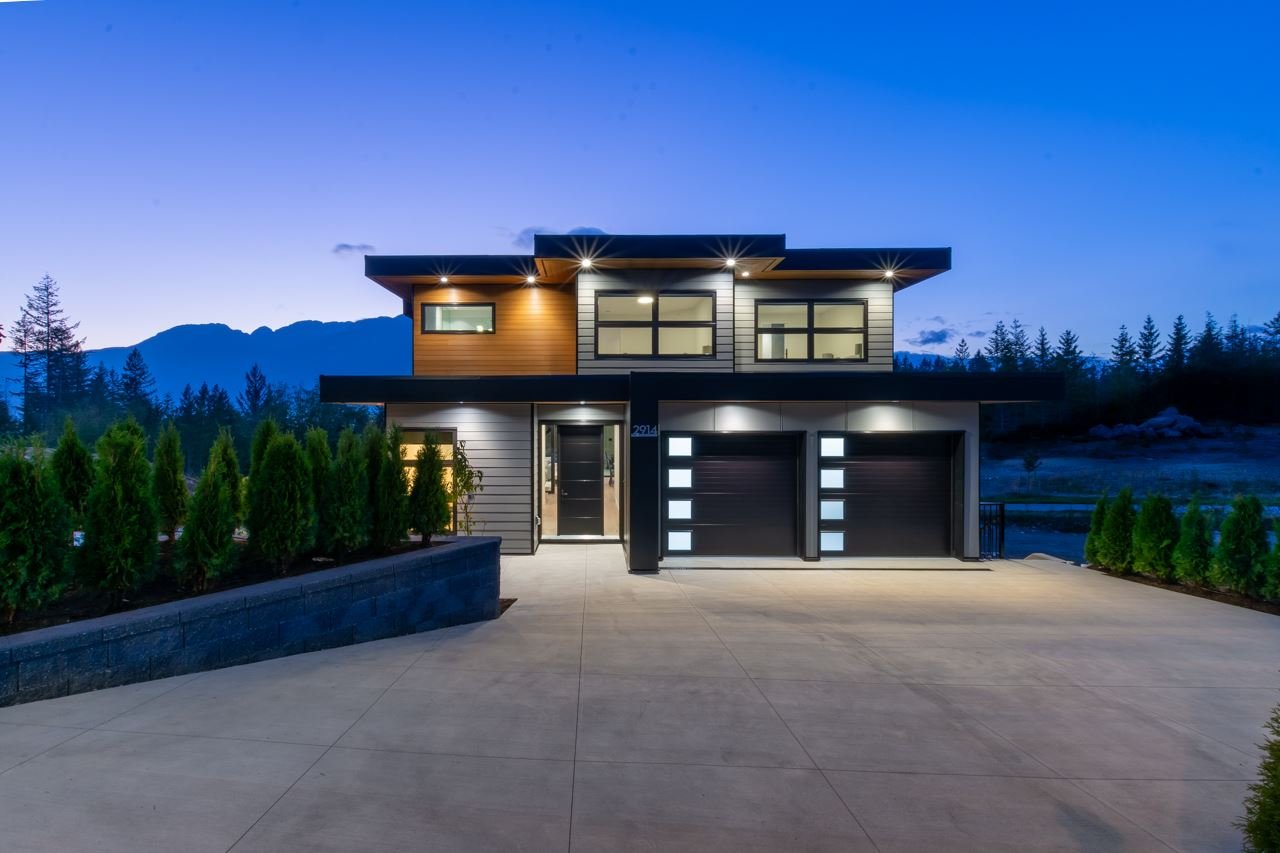 2914 Huckleberry Dr