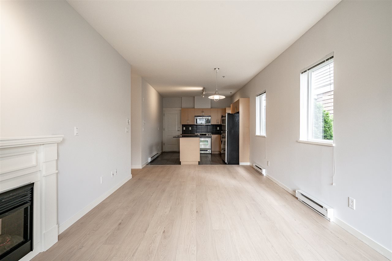 401-1661 Fraser Avenue, Port Coquitlam