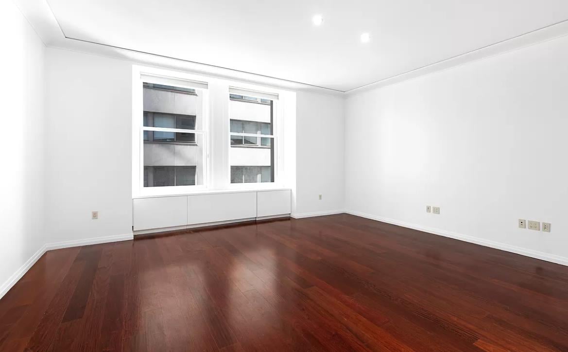 55 Wall Street, Apt 606