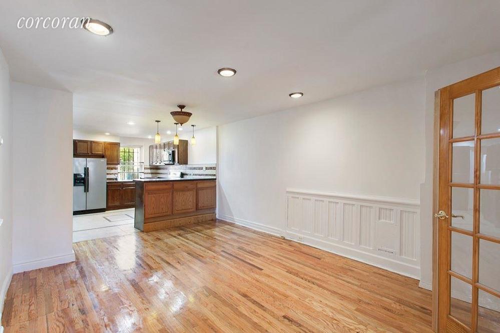 697 Hancock St
