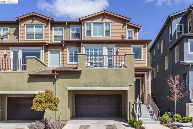 6496 Bayview Dr, Oakland, CA 94605