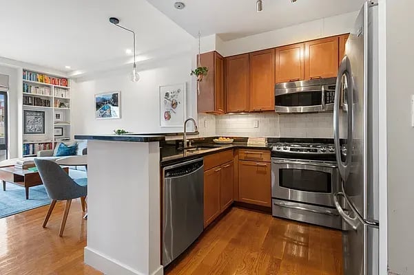 14 Hope Street  #PHA