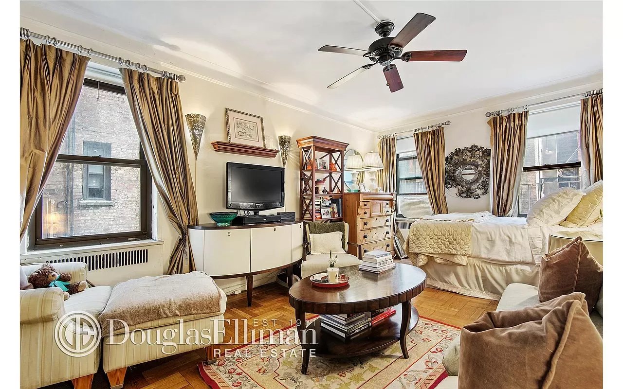 155 West 71st Street Unit: 2H