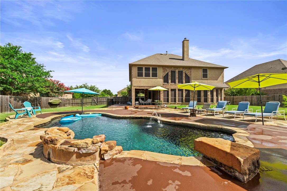 12224 Lostwood Cir