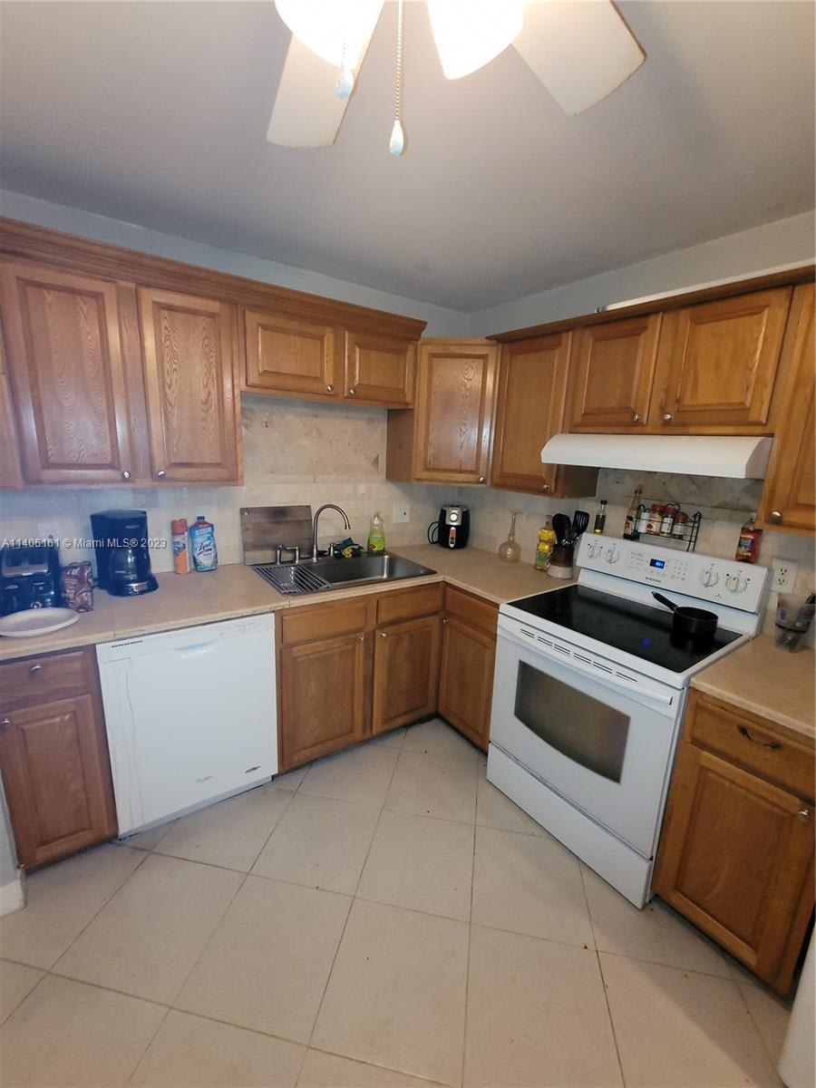 22605 SW 66th Ave #207