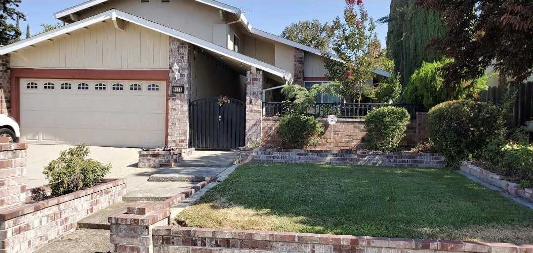 8005 Copperwood Drive