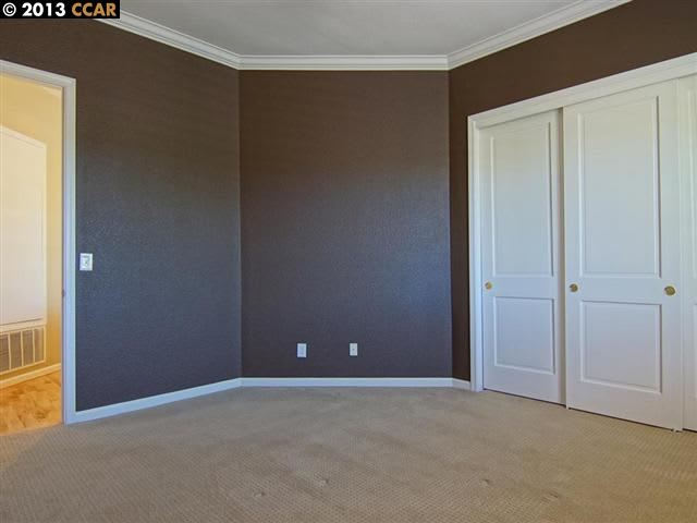 24 Bormio Ct