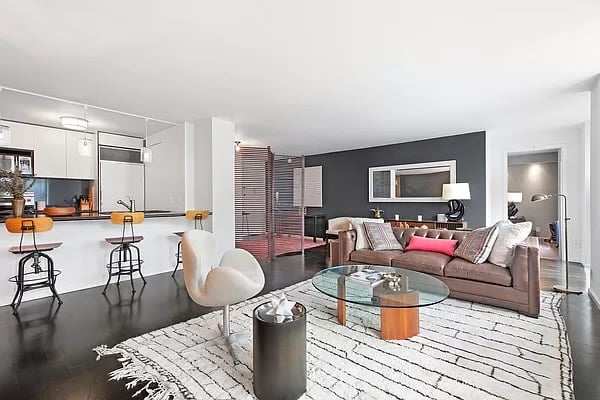 311 Greenwich Street Unit 6EF