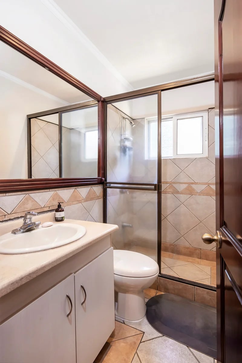 Private Pool Main Suite Residence, Santa Ana, San Jose