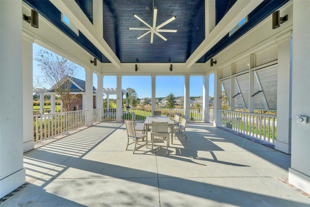 2516 HAGERMAN COURT