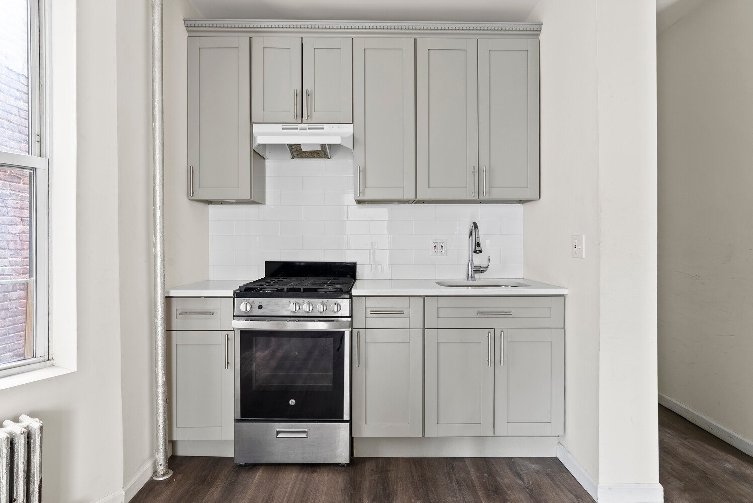 112 Suffolk Street, Apt 4C