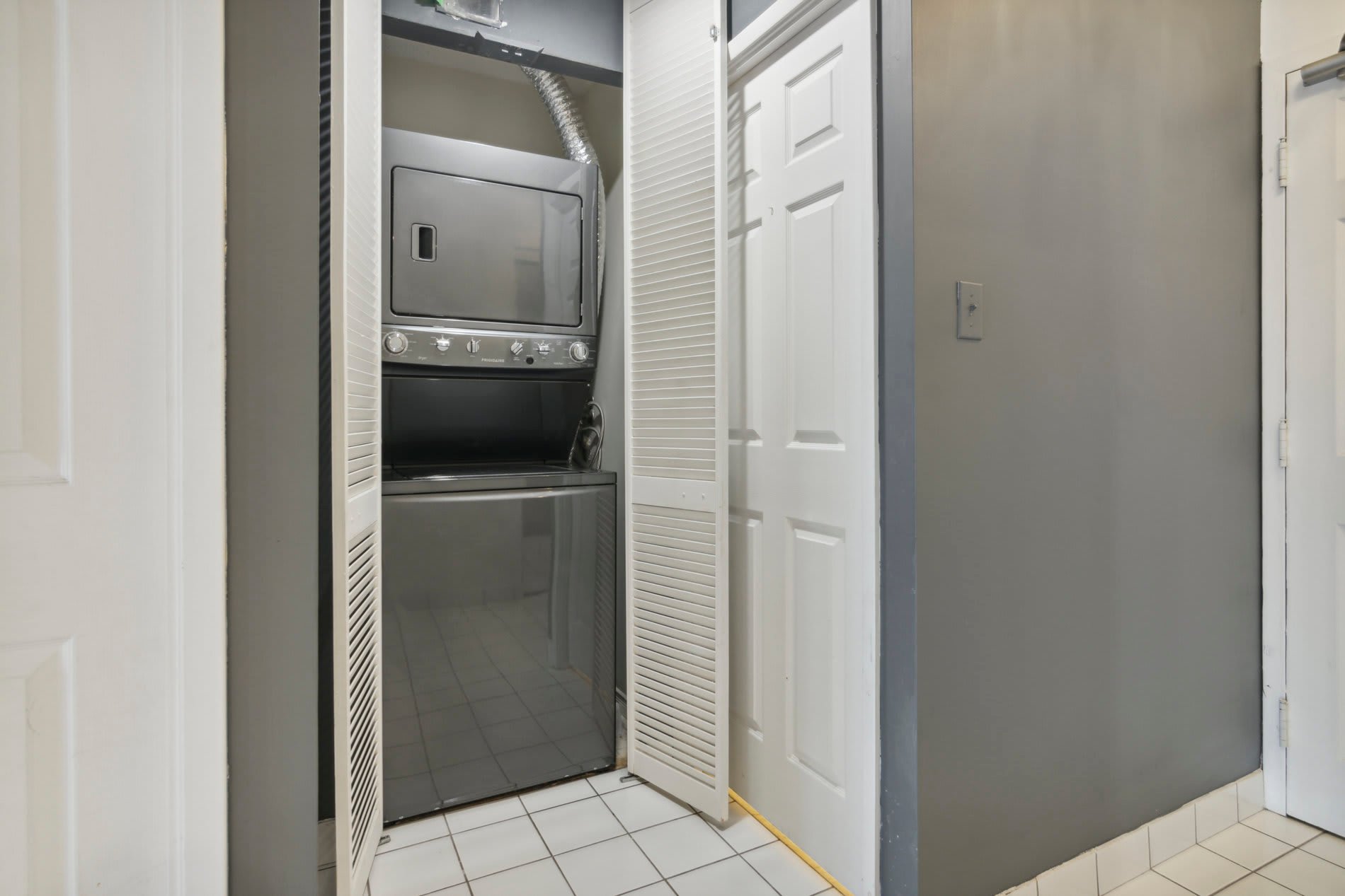 309 Major Mackenzie Drive East #217