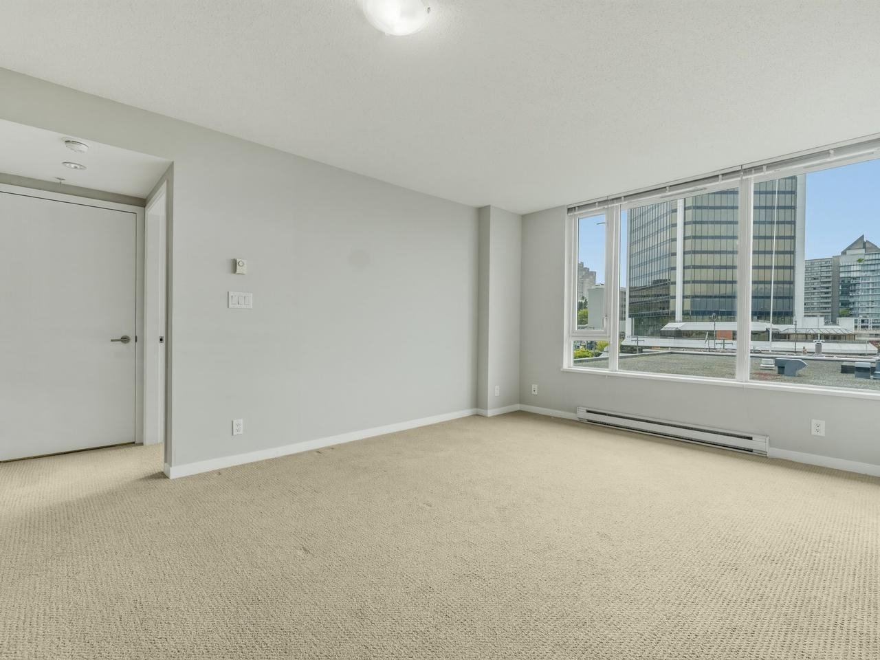 511-522 W 8th Ave