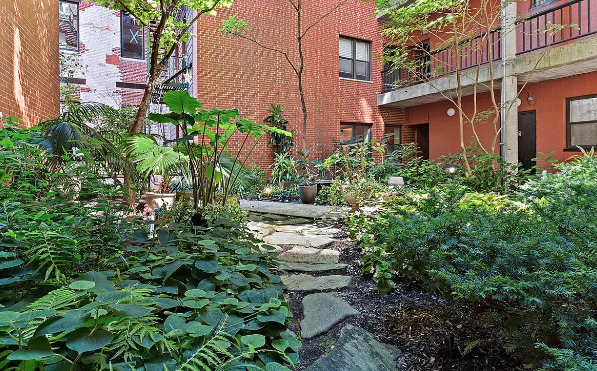 14 Prince Street, Apt 4-A