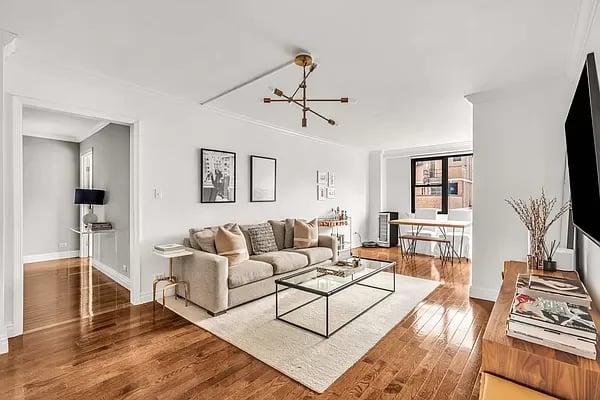 230 East 15th Street Unit: 8F/G