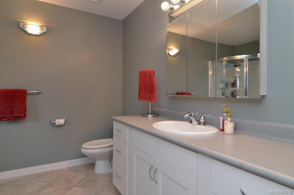 3990 Hi-Mount Dr