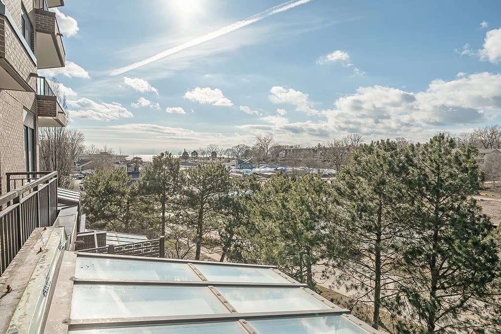 100 Lakeshore Road E Unit: 501