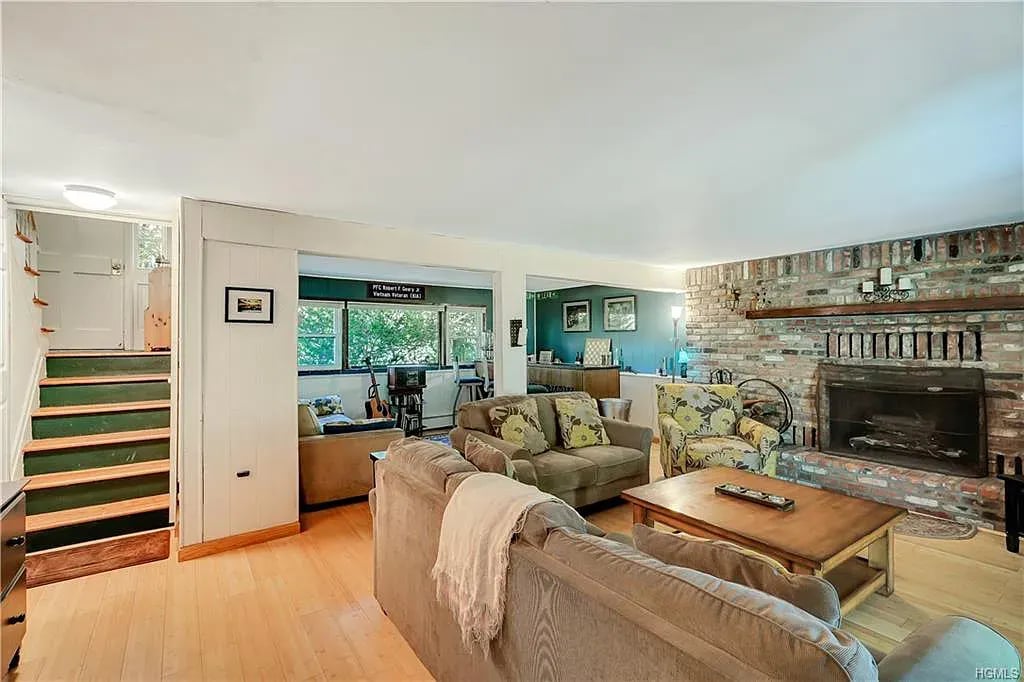 5 Van Gogh Ln