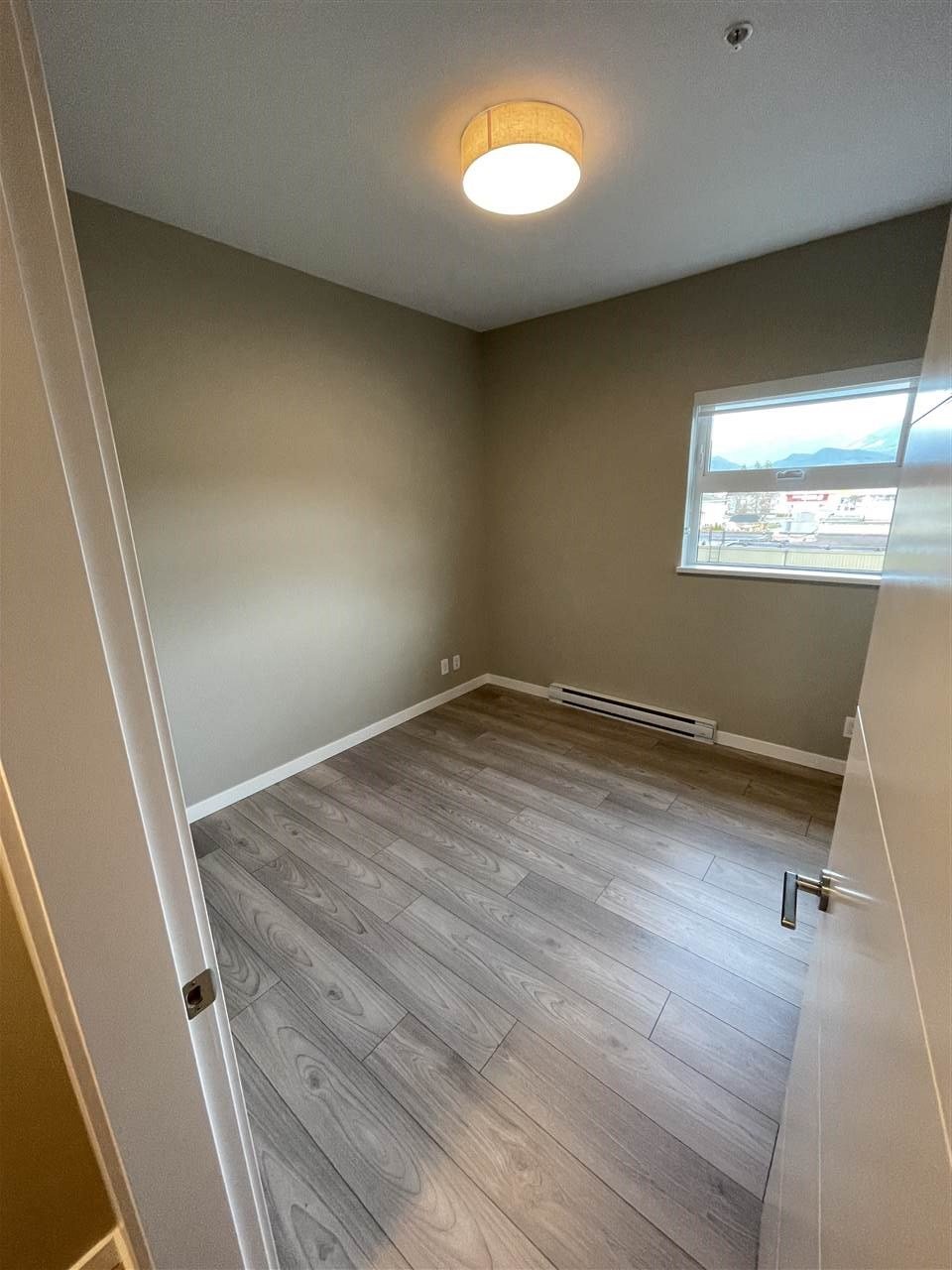 316-38033 Second Ave