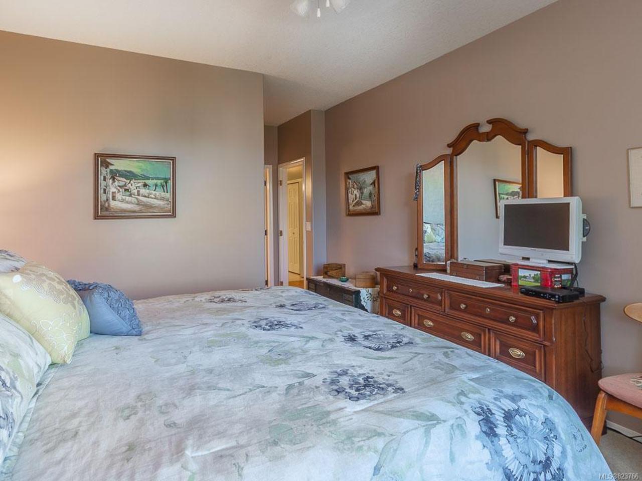 6170 Saturna Ave, Nanaimo