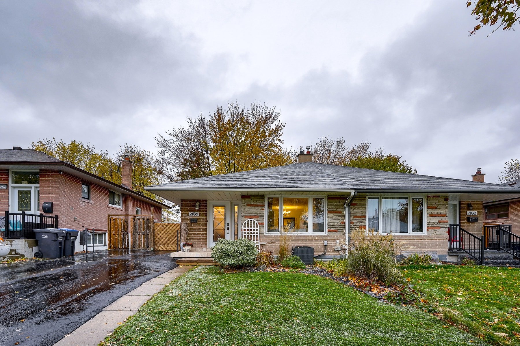 2435 Yeovil Rd 