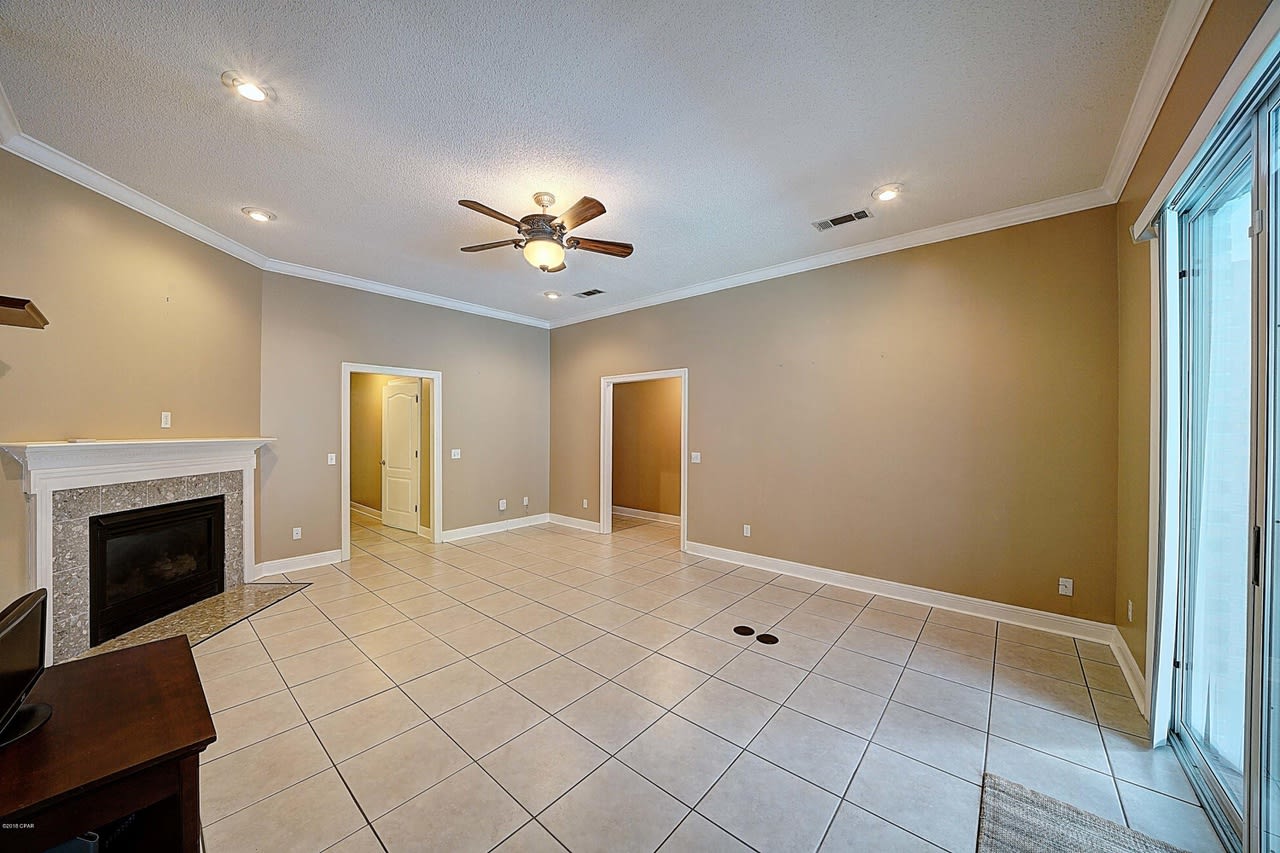 600 KRISTANNA Drive