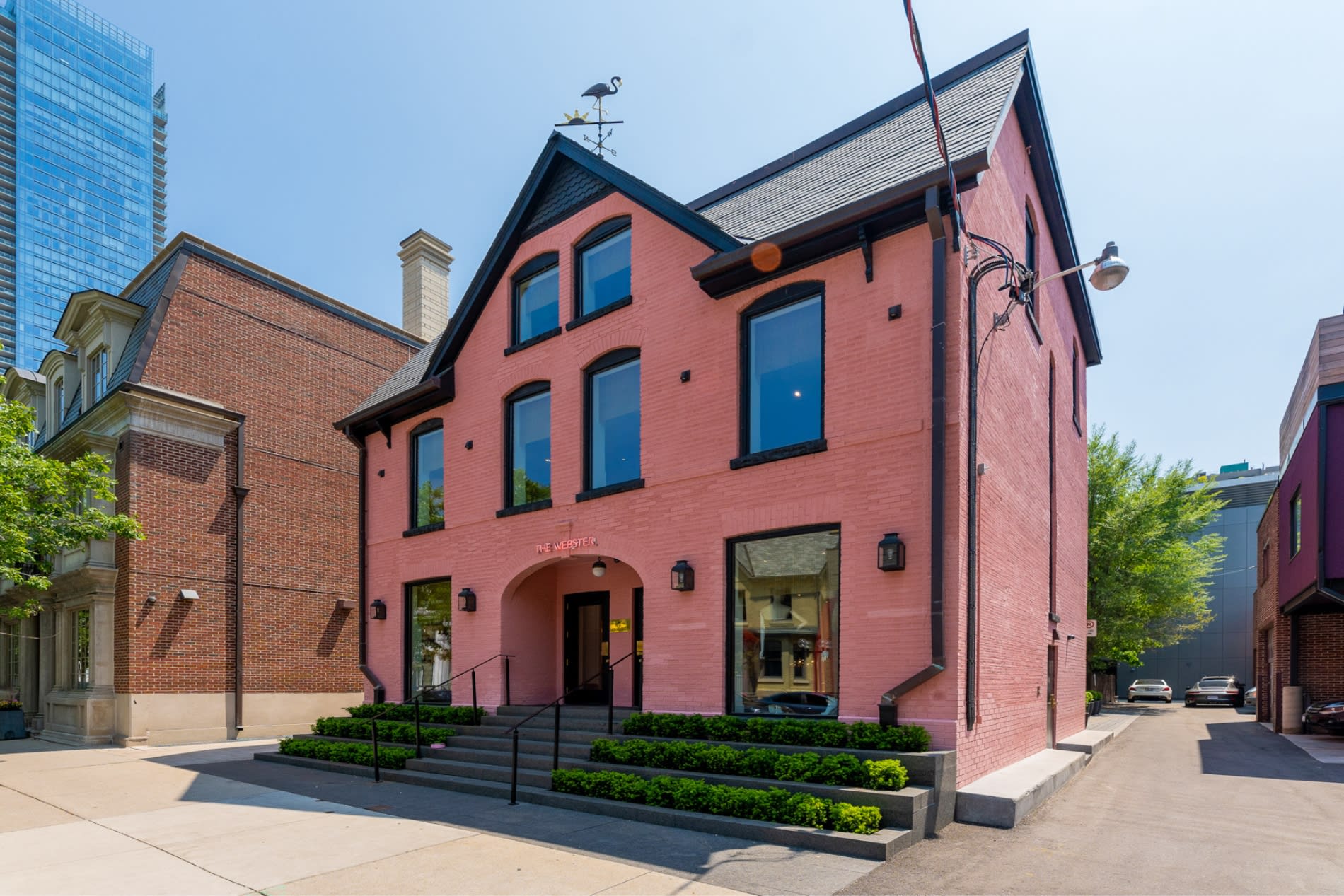 Yorkville Flagship 