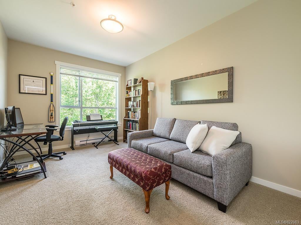 304-330 Waterfront Cres