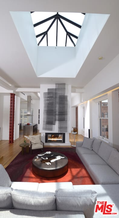 257 S Spring St, Unit PHMN